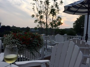 Kennenbunk River_Inn_View_Happy hour